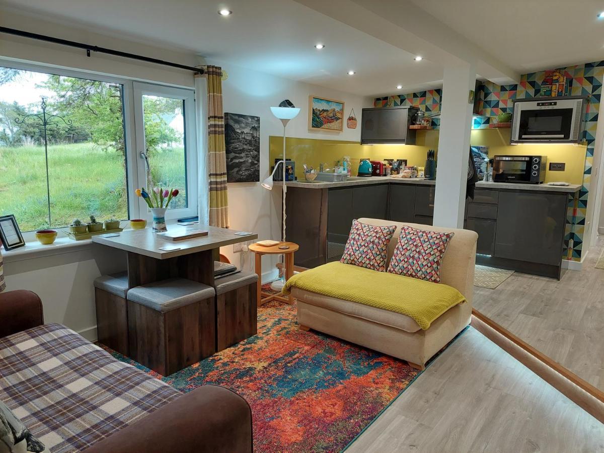 Bayview Lodge New Spacious Apartment Breakish Esterno foto