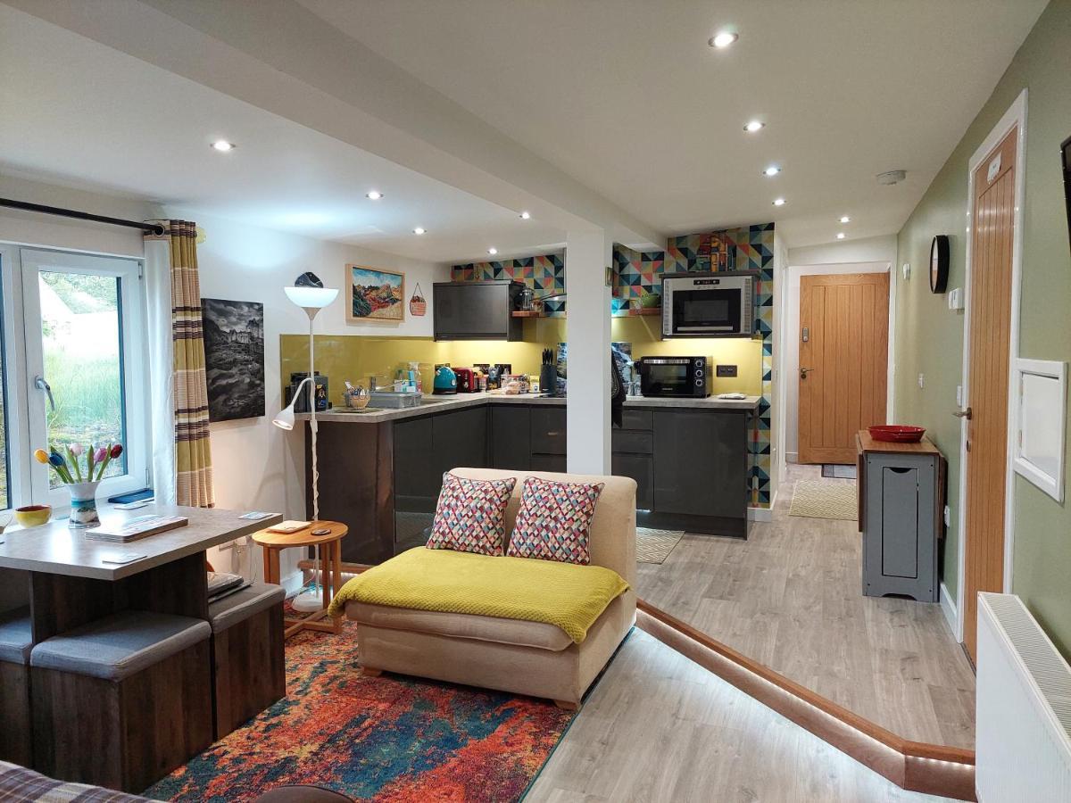 Bayview Lodge New Spacious Apartment Breakish Esterno foto