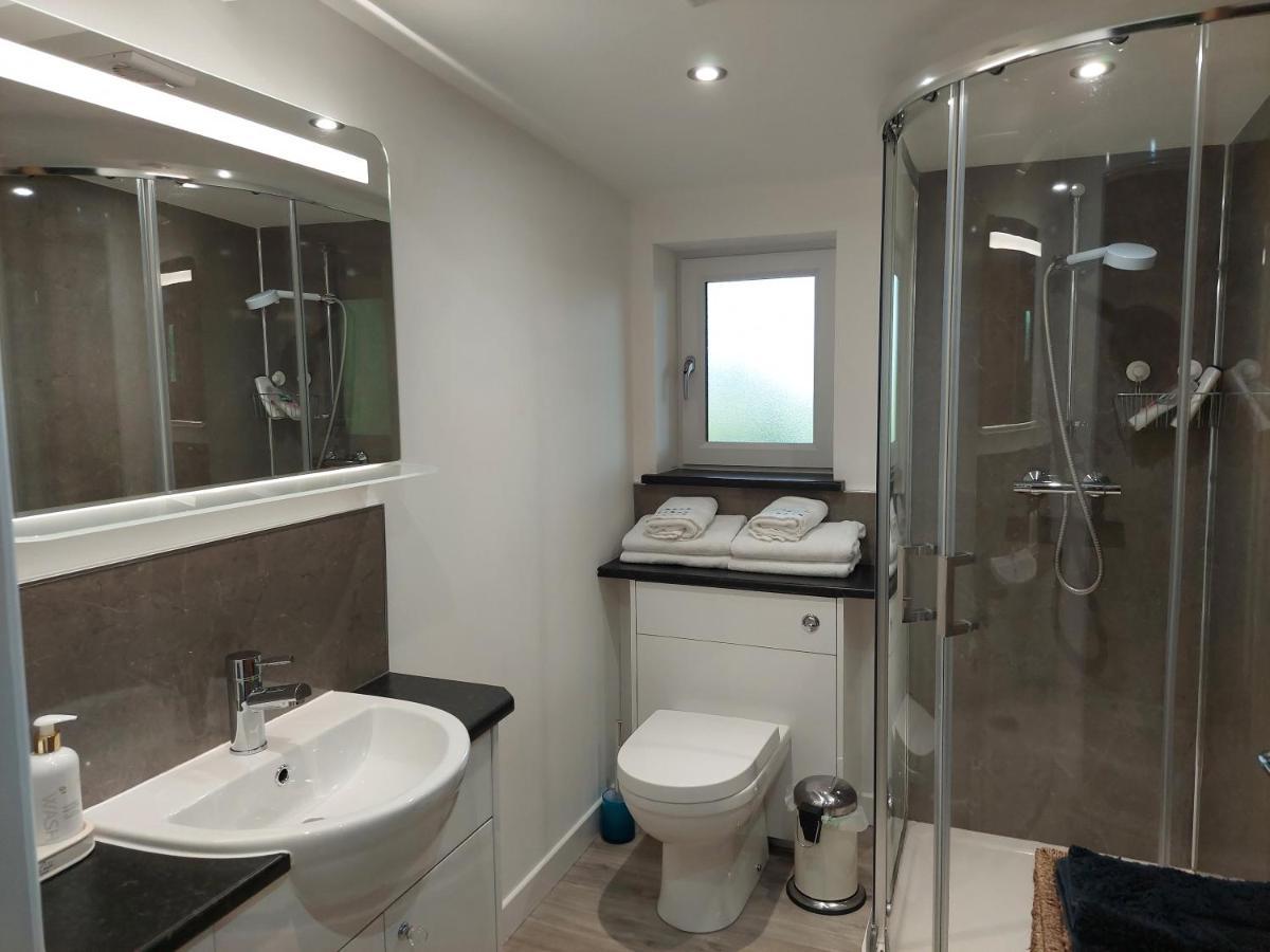 Bayview Lodge New Spacious Apartment Breakish Esterno foto
